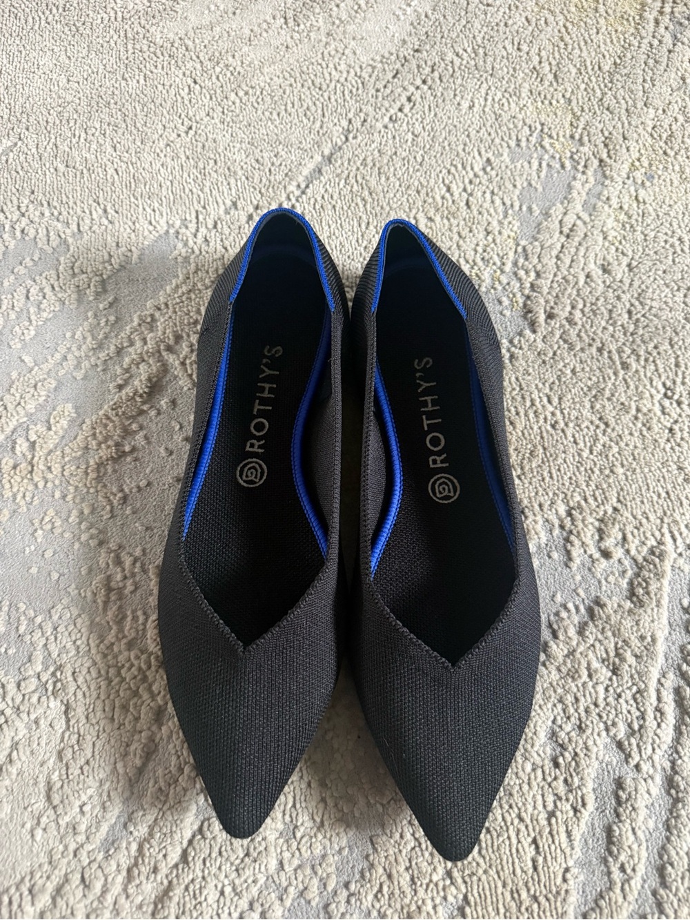Rothy's The Point Black Flats pointy toe slip on mesh shoes blue trim 11